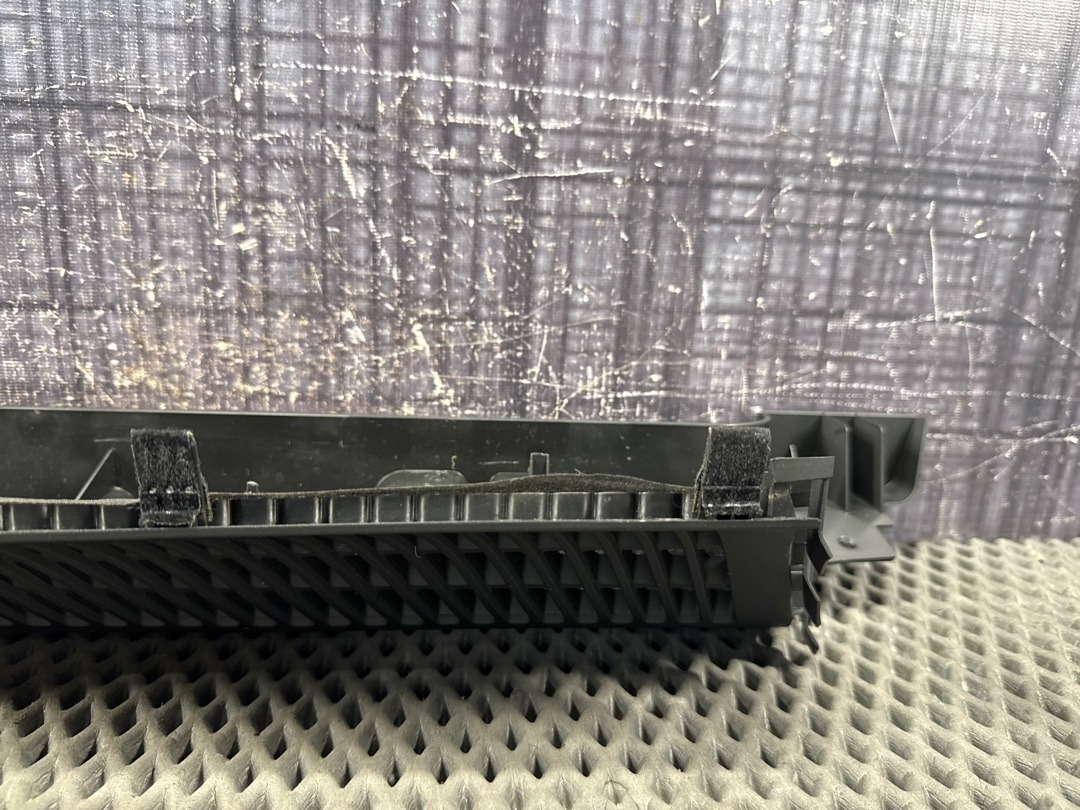 Пластик багажника, 720 рублей, Красноярск