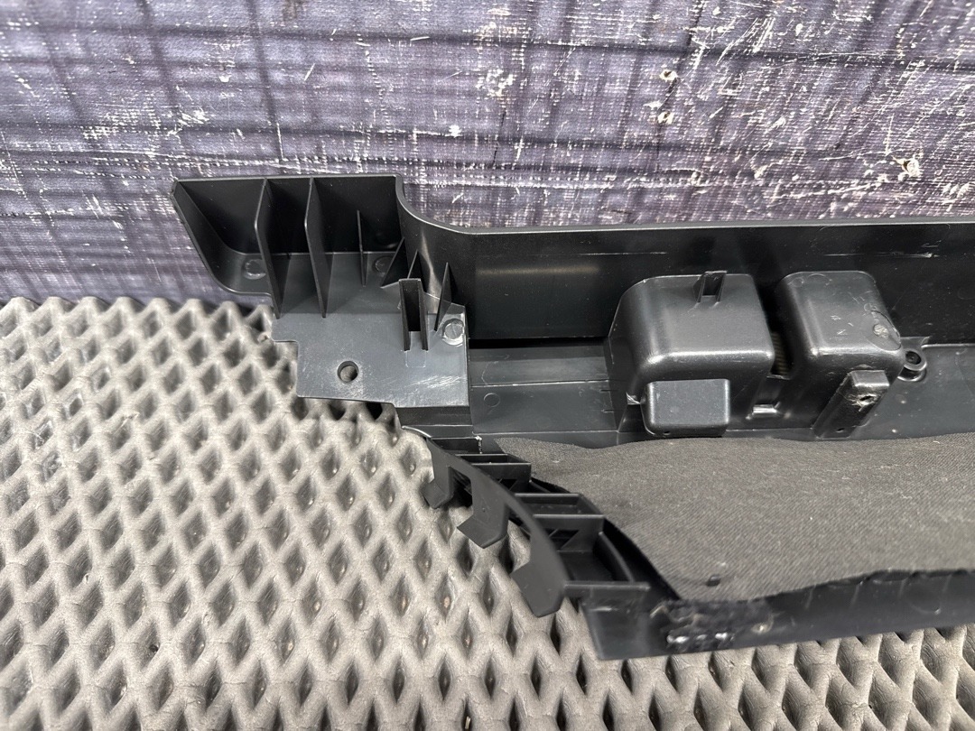 Пластик багажника, 720 рублей, Красноярск