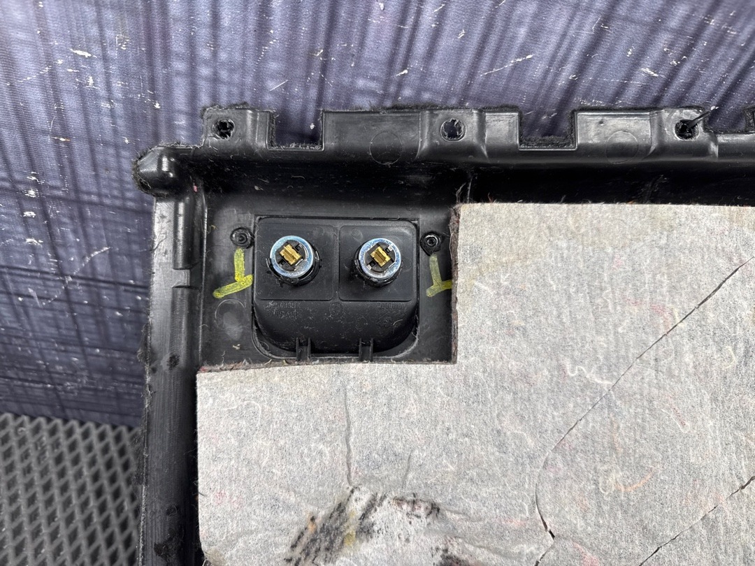 Обшивка багажника, 910 рублей, Красноярск