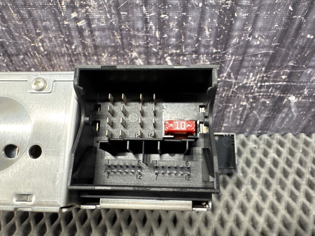 Магнитофон, 4030 рублей, Красноярск