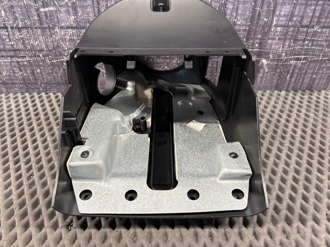 Кожух рулевой колонки, 880 рублей, Красноярск