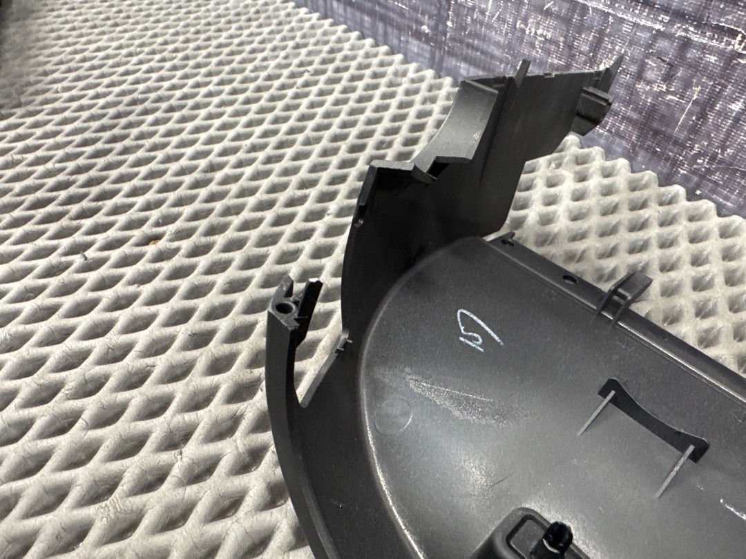 Кожух рулевой колонки, 880 рублей, Красноярск