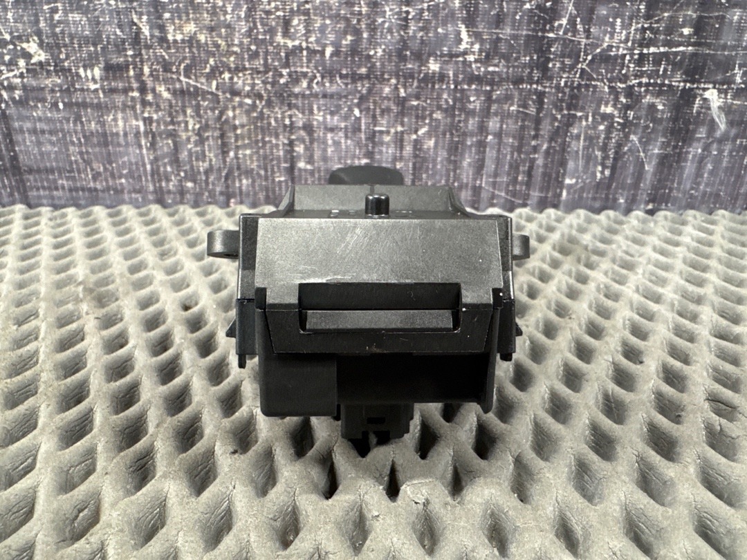 Подрулевой переключатель, 1120 рублей, Красноярск