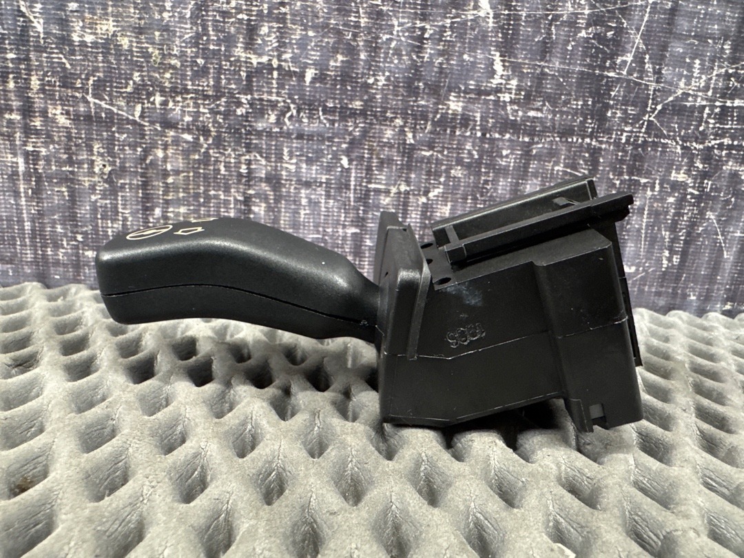 Подрулевой переключатель, 460 рублей, Красноярск