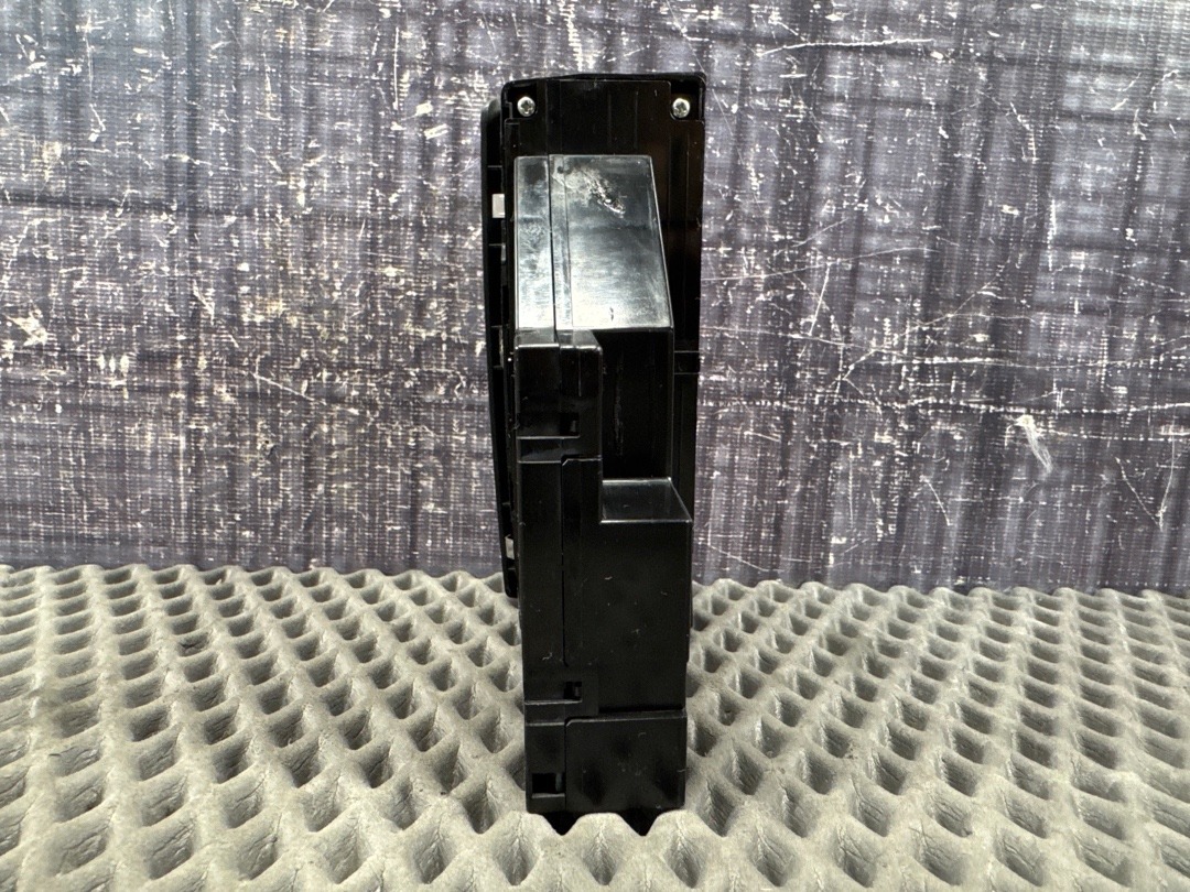 Кнопка стеклоподъемника, 1240 рублей, Красноярск