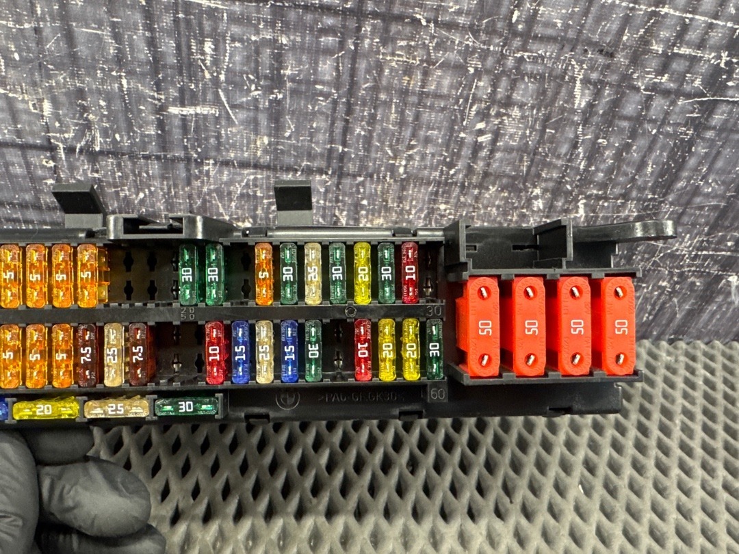 Блок предохранителей, 2150 рублей, Красноярск