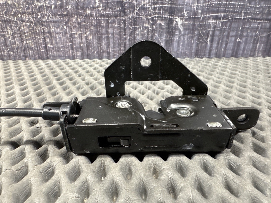 Замок багажника, 1080 рублей, Красноярск