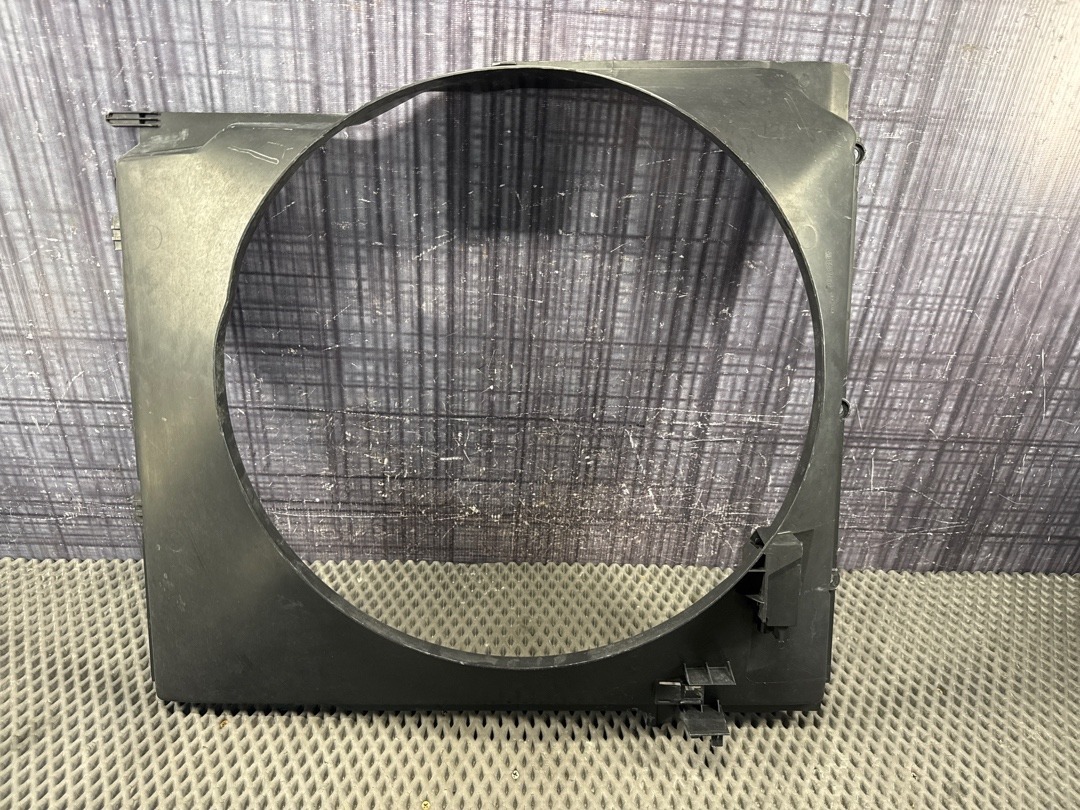 Диффузор радиатора, 9320 рублей, Красноярск