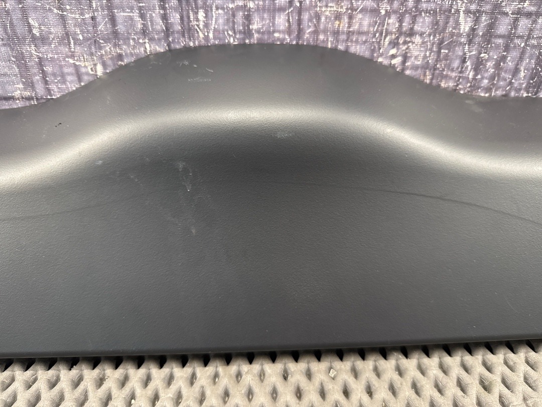 Пластик крышки багажника, 860 рублей, Красноярск