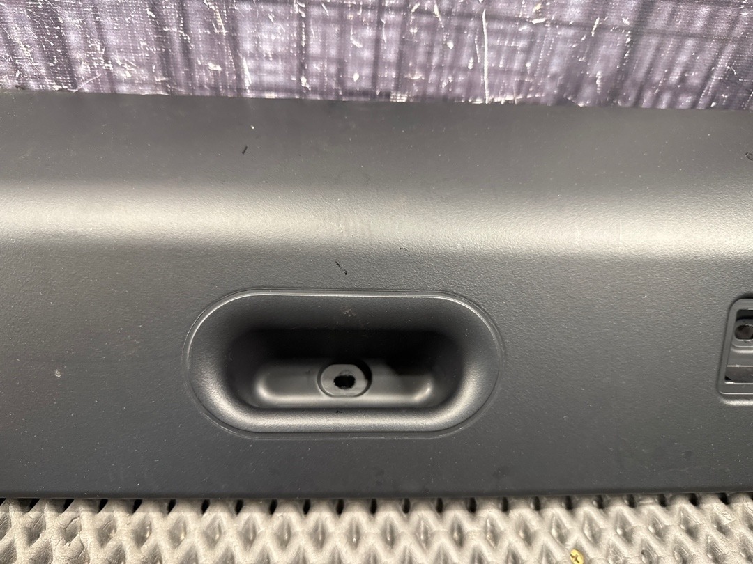 Пластик крышки багажника, 860 рублей, Красноярск