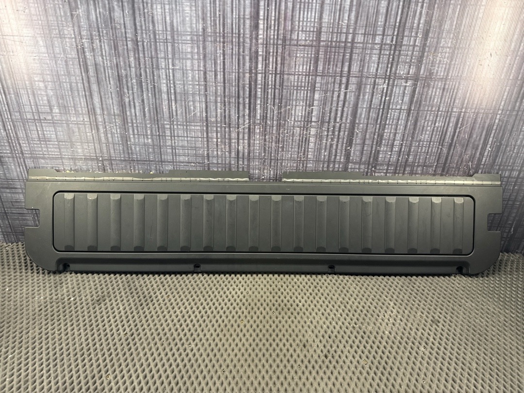 Обшивка крышки багажника, 1420 рублей, Красноярск