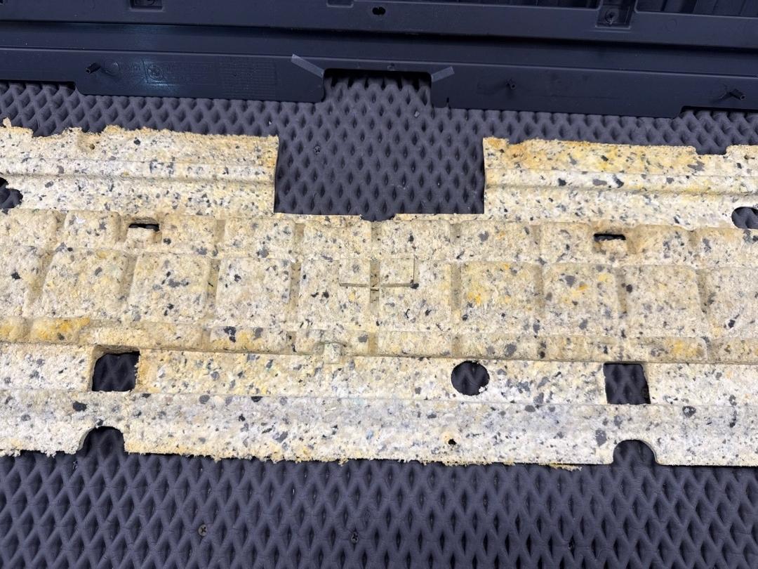 Обшивка крышки багажника, 1420 рублей, Красноярск