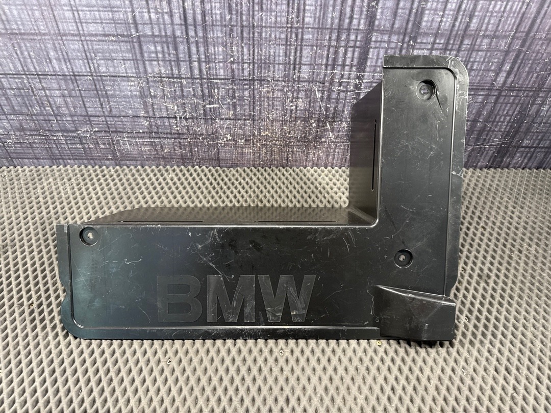 Пластик багажника, 680 рублей, Красноярск