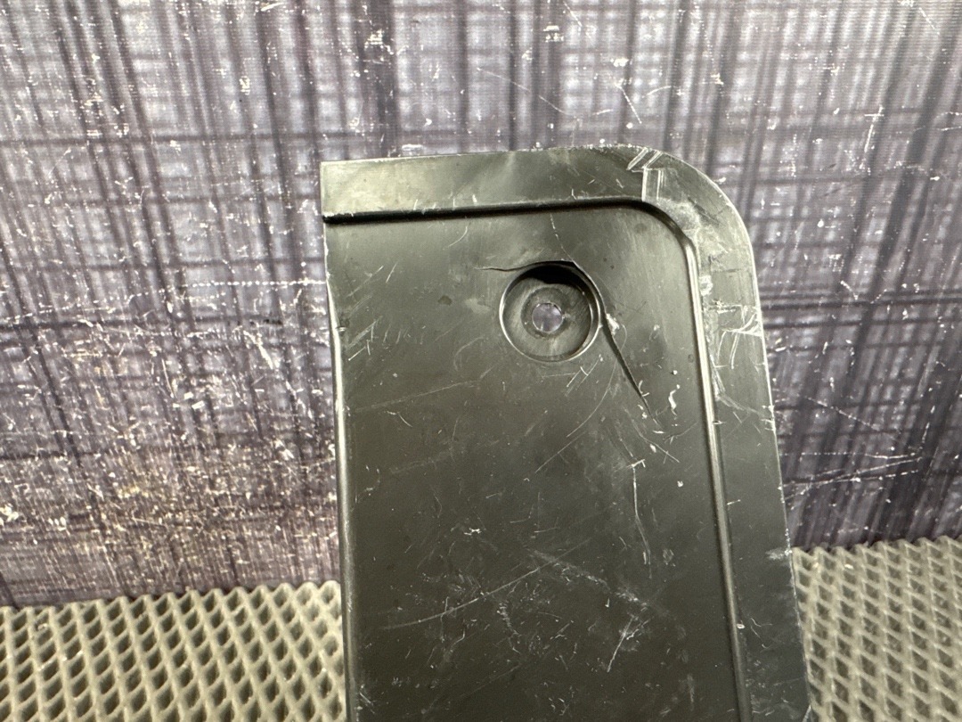 Пластик багажника, 680 рублей, Красноярск