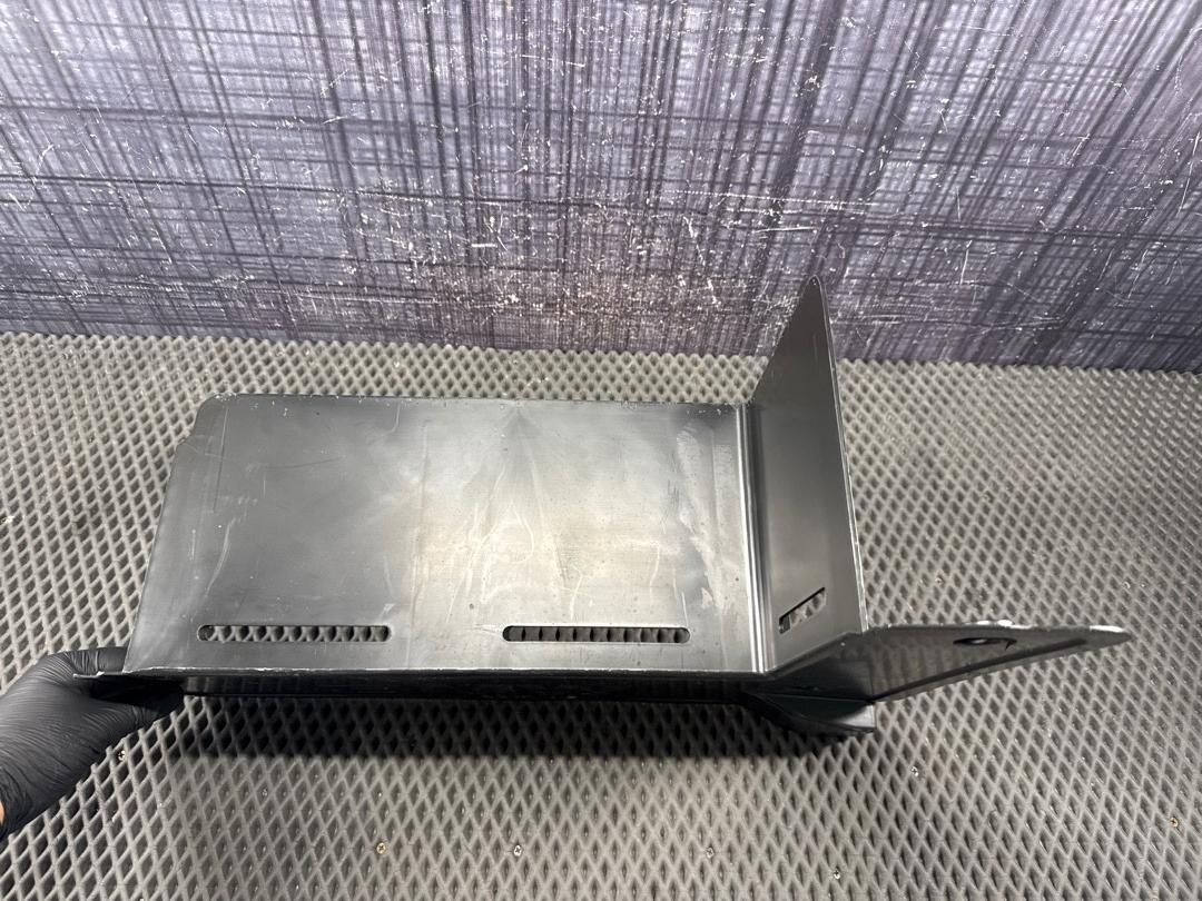 Пластик багажника, 680 рублей, Красноярск