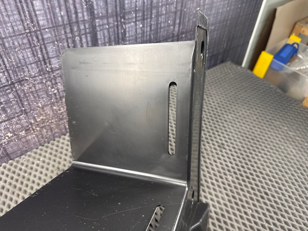 Пластик багажника, 680 рублей, Красноярск