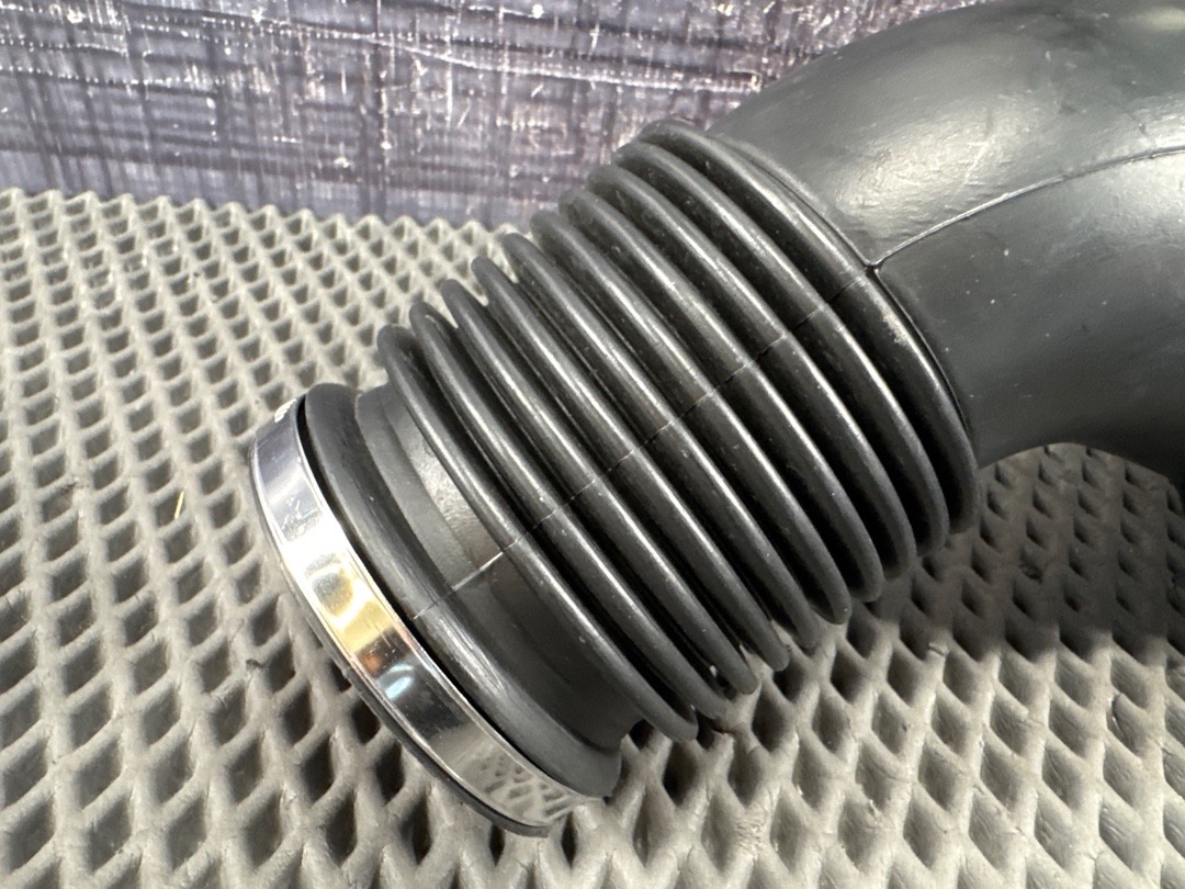 Гофра впуска, 1810 рублей, Красноярск