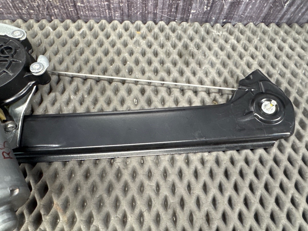 Стеклоподъемник, 2980 рублей, Красноярск