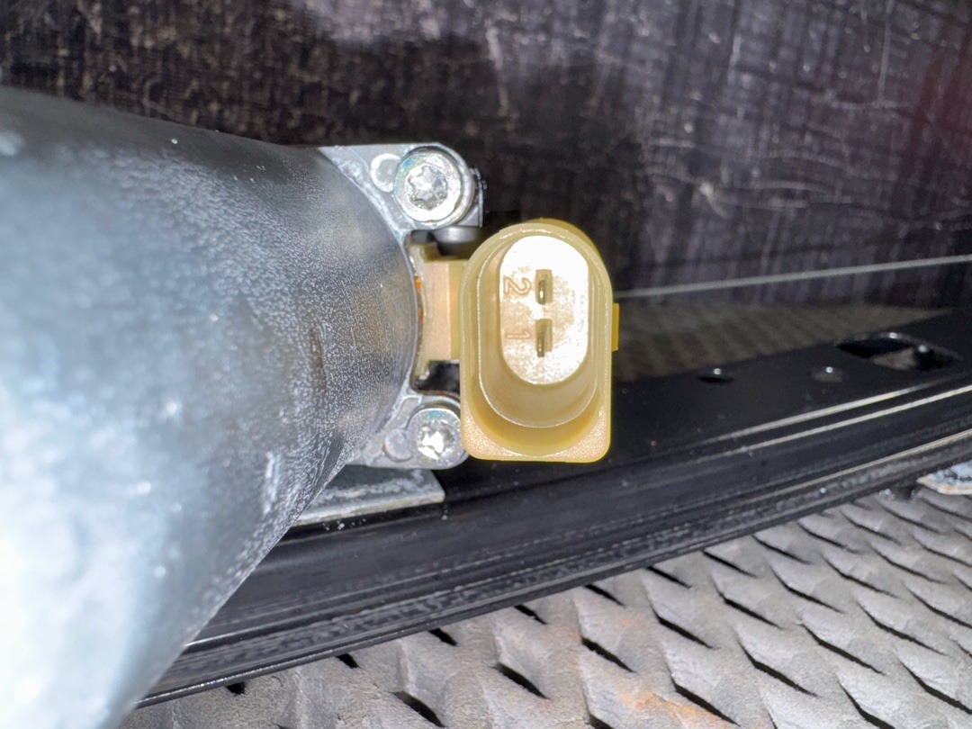 Стеклоподъемник, 2980 рублей, Красноярск