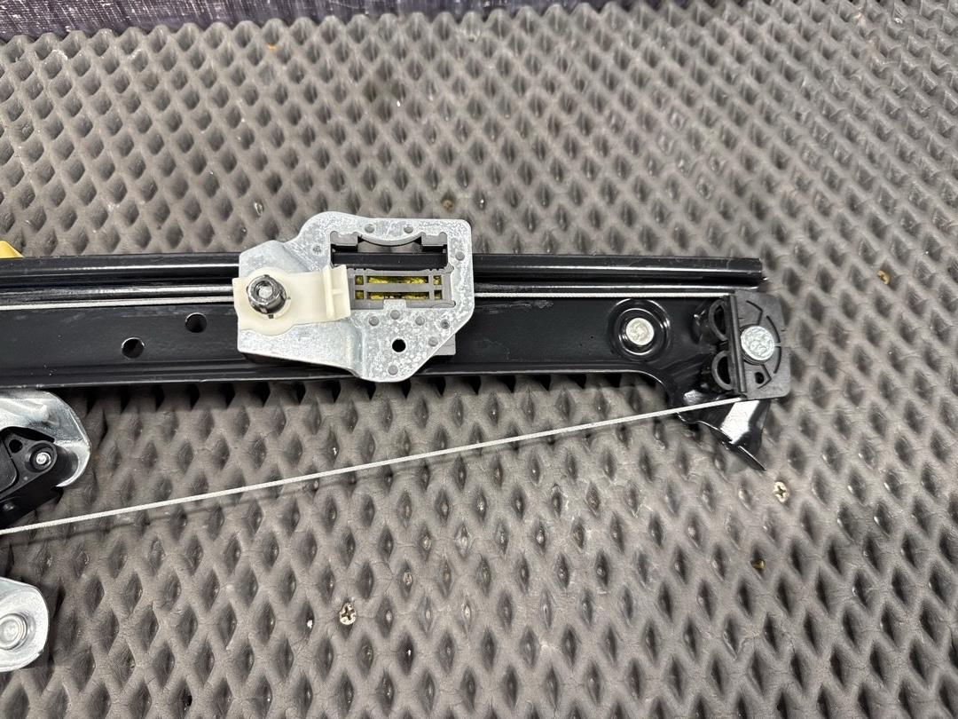 Стеклоподъемник, 2980 рублей, Красноярск