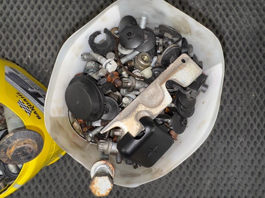 Болты и гайки, 4730 рублей, Красноярск