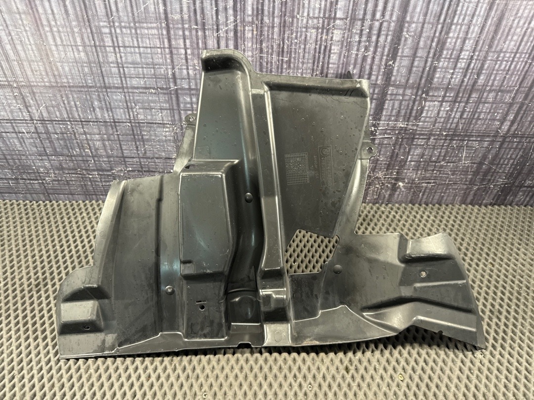 Подкрылок, 1320 рублей, Красноярск