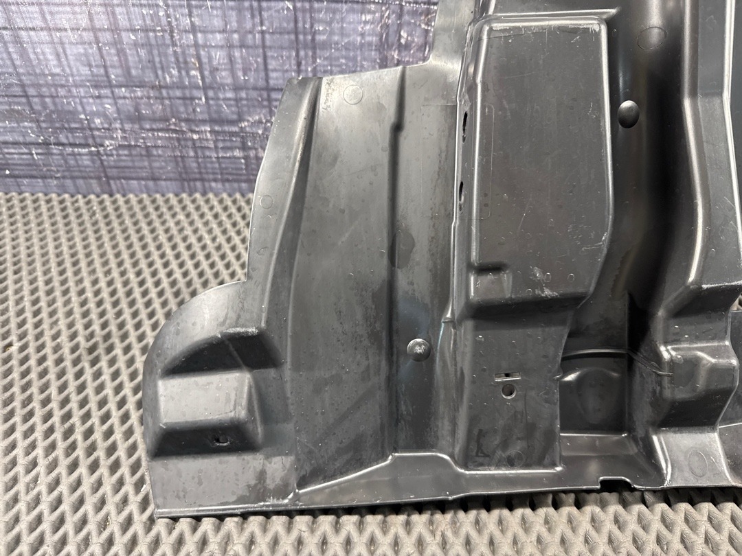 Подкрылок, 1320 рублей, Красноярск