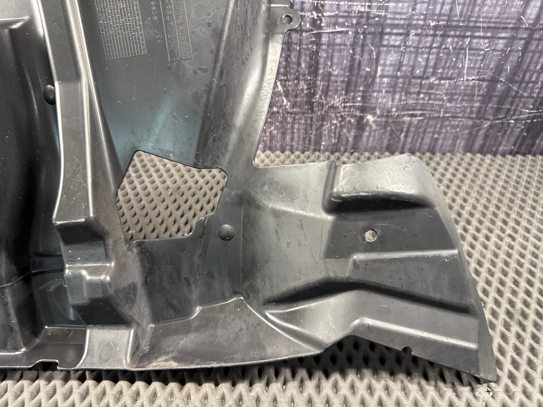 Подкрылок, 1320 рублей, Красноярск