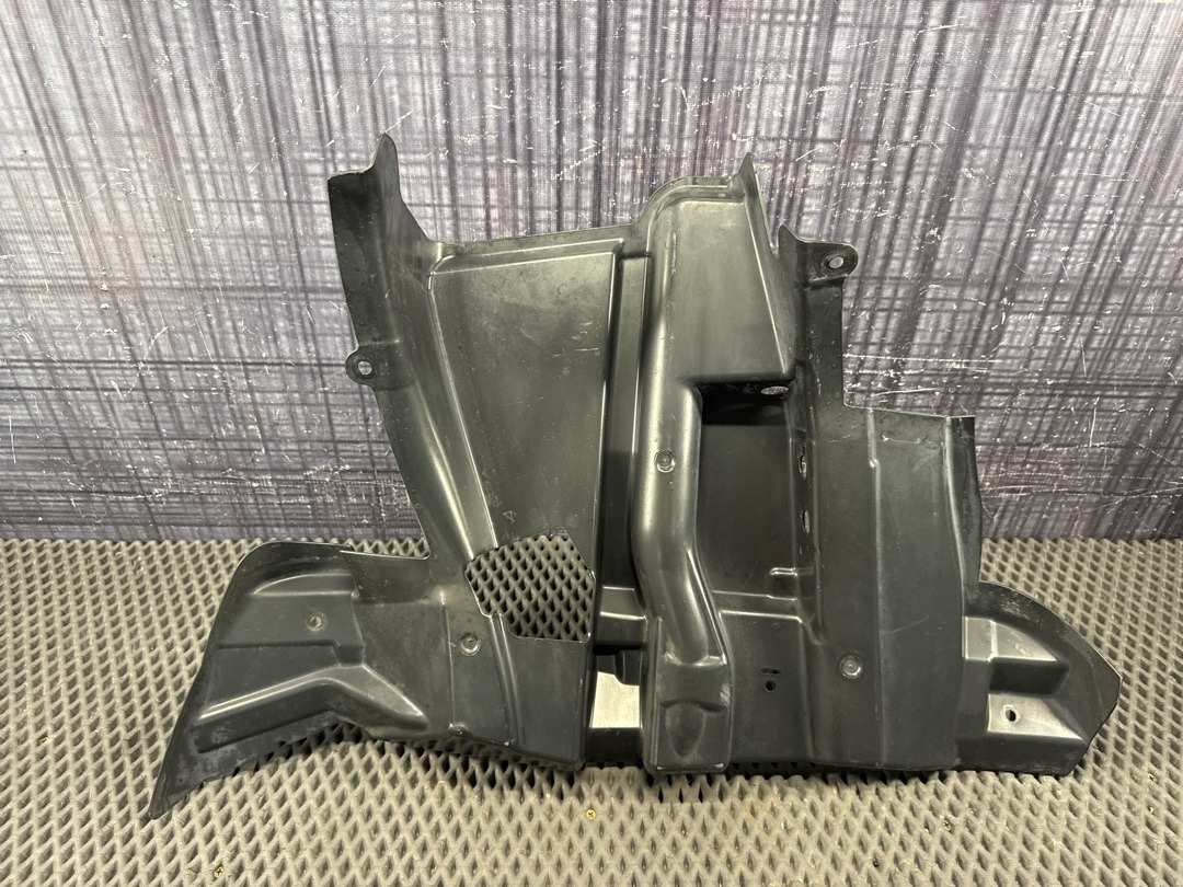 Подкрылок, 1320 рублей, Красноярск