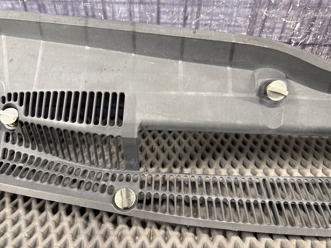 Решетка под лобовое стекло, 1780 рублей, Красноярск