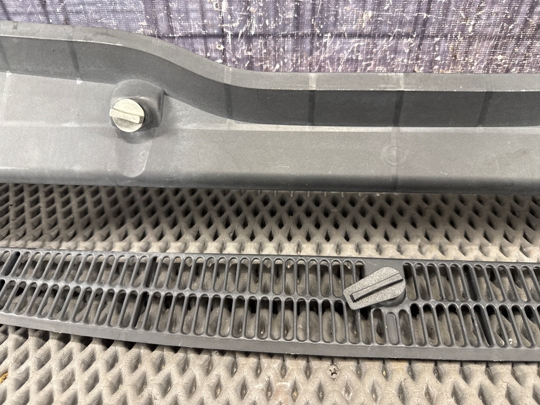 Решетка под лобовое стекло, 1780 рублей, Красноярск