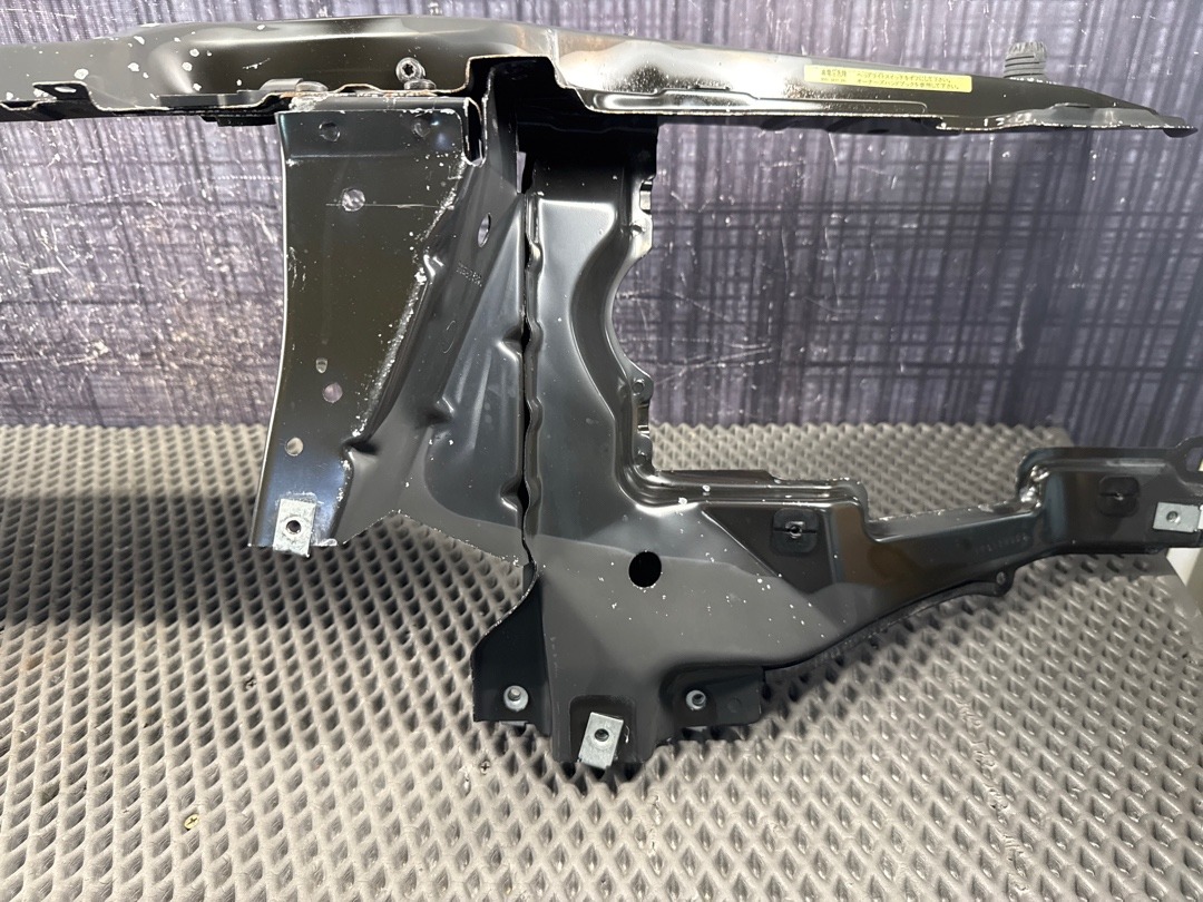 Рамка радиатора, 6740 рублей, Красноярск