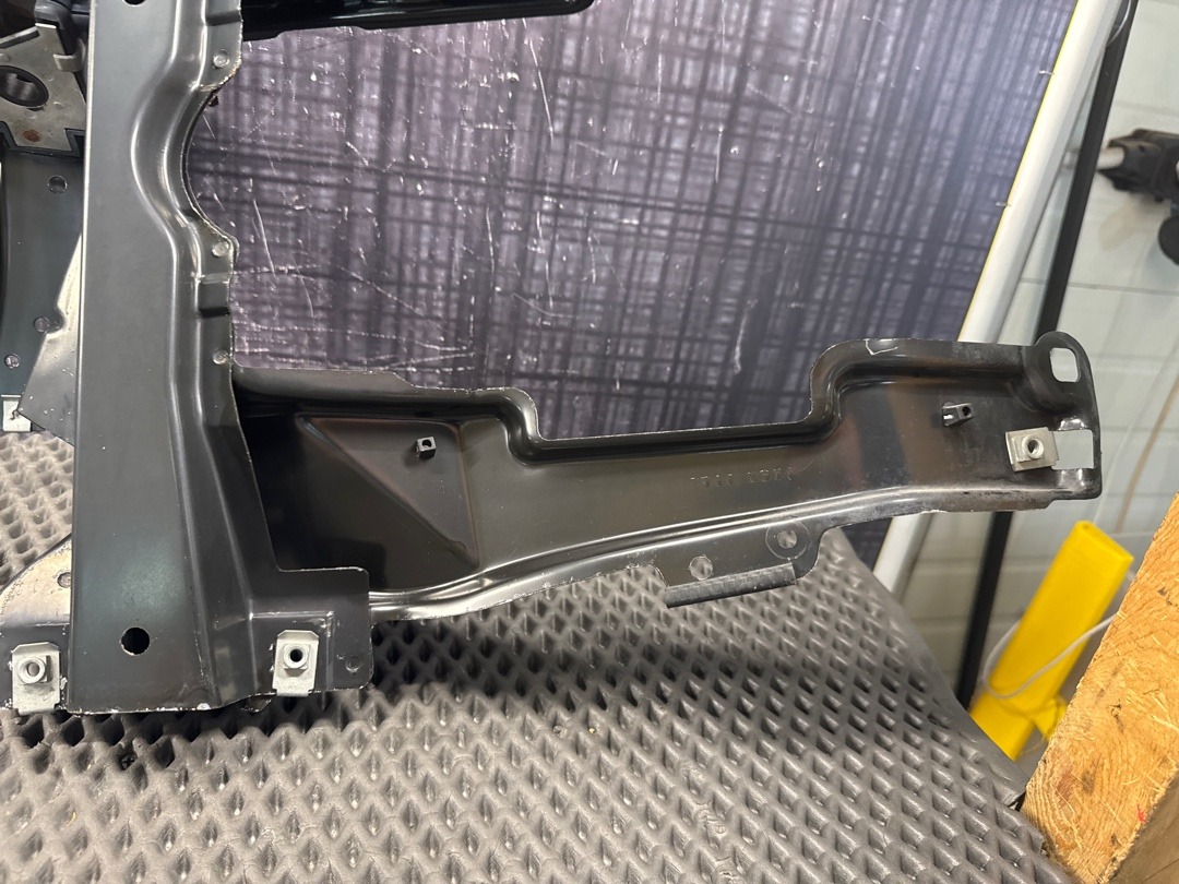 Рамка радиатора, 6740 рублей, Красноярск