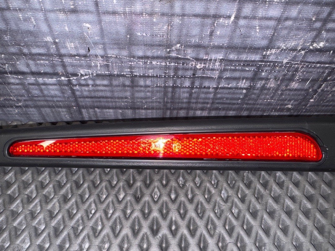 Пластик крышки багажника, 760 рублей, Красноярск