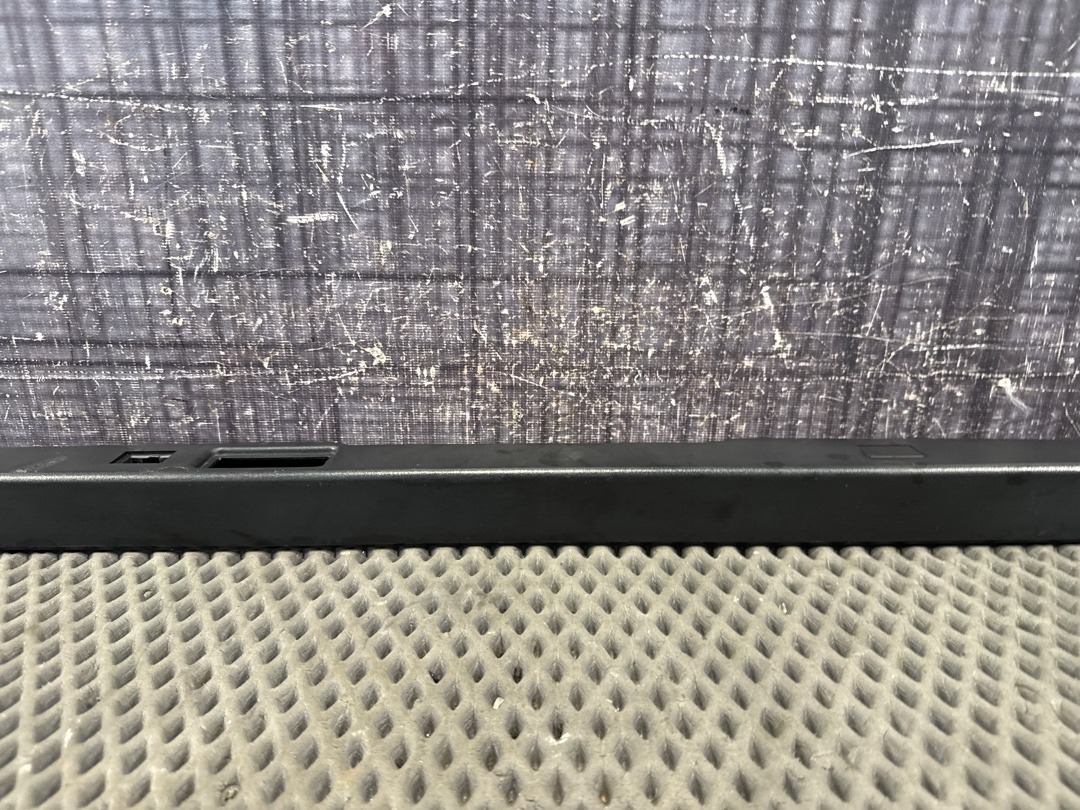 Пластик крышки багажника, 760 рублей, Красноярск