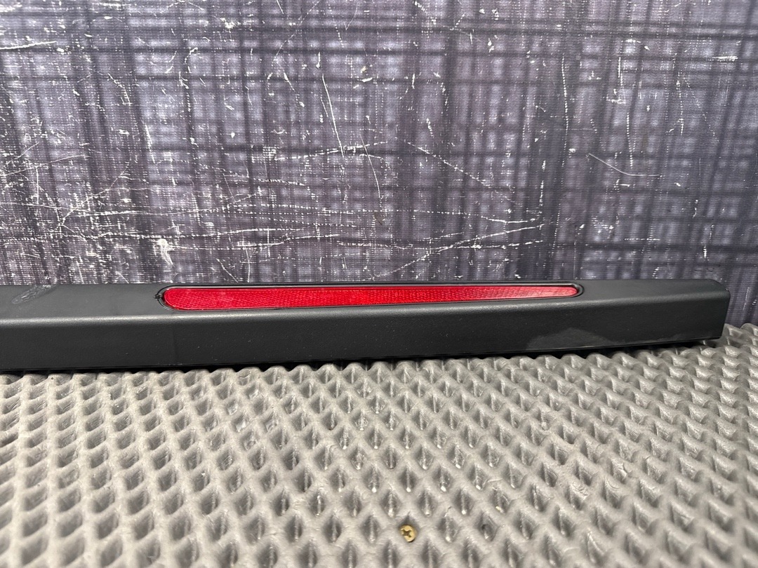 Пластик крышки багажника, 760 рублей, Красноярск