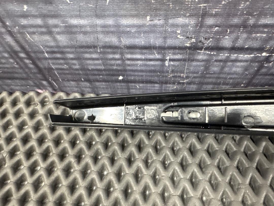 Пластик крышки багажника, 760 рублей, Красноярск