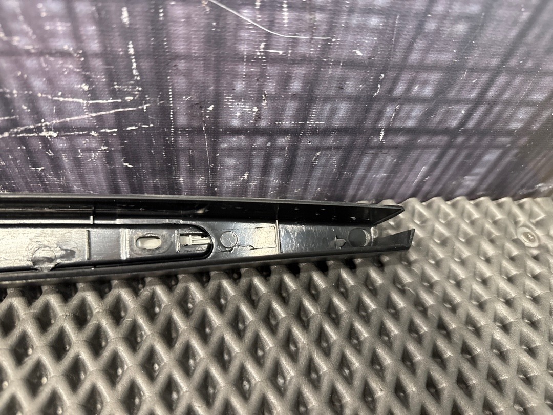 Пластик крышки багажника, 760 рублей, Красноярск