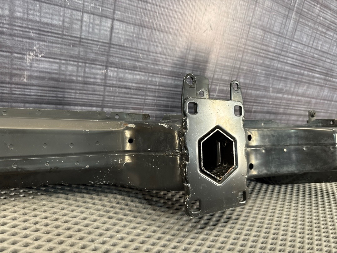 Усилитель бампера, 10360 рублей, Красноярск