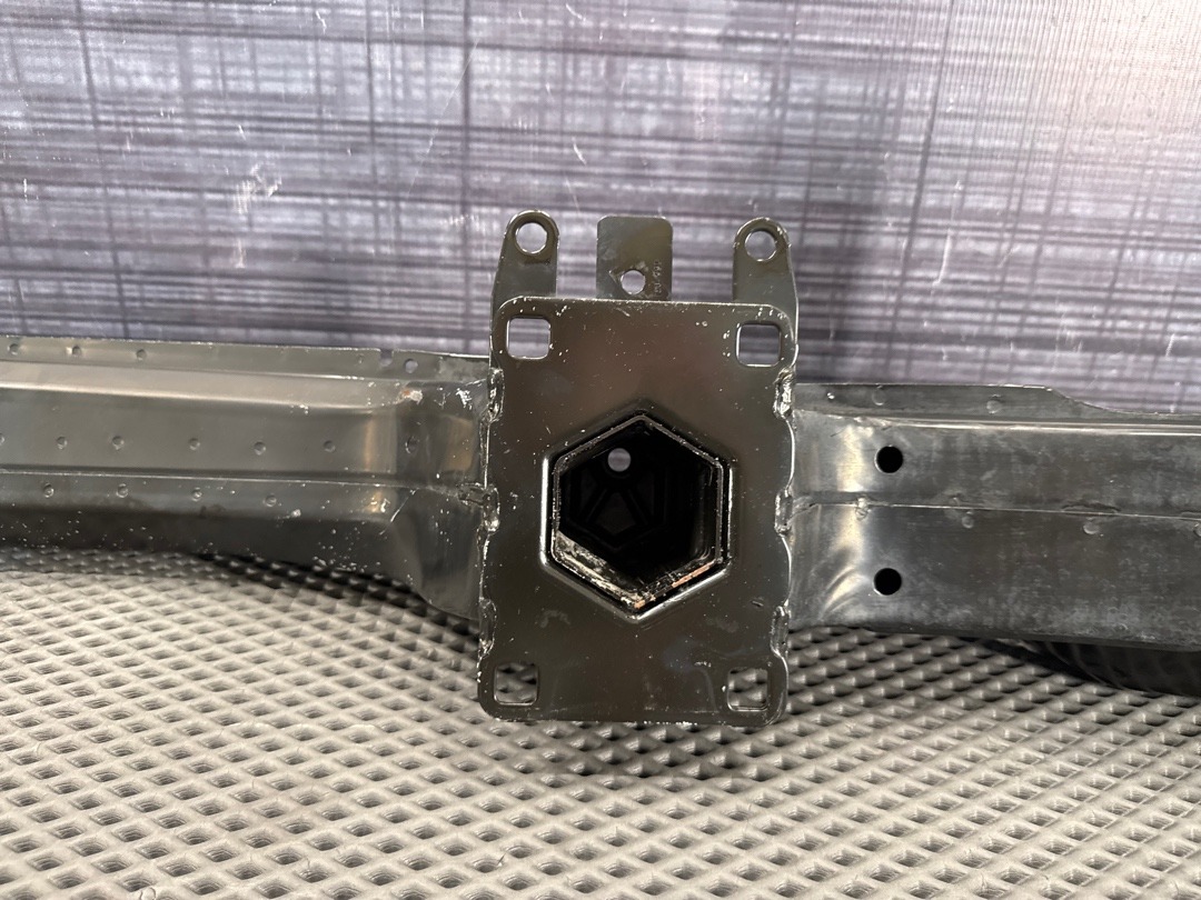 Усилитель бампера, 10360 рублей, Красноярск