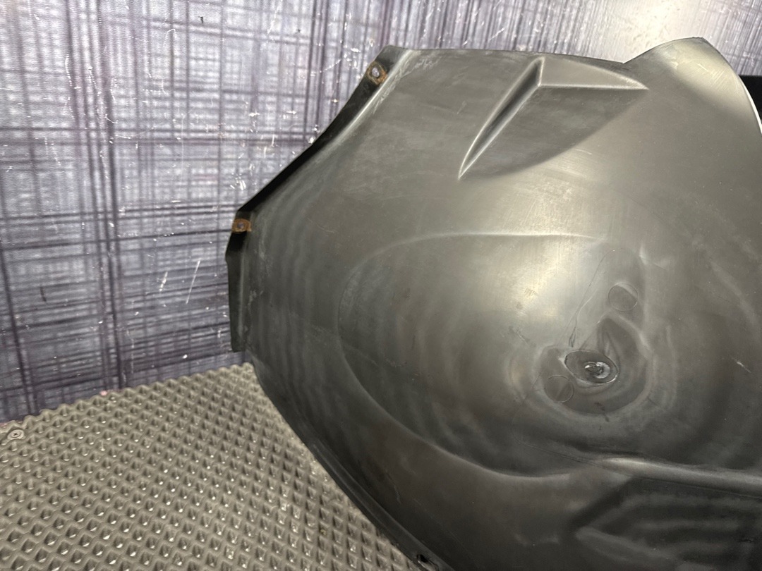 Подкрылок, 6420 рублей, Красноярск