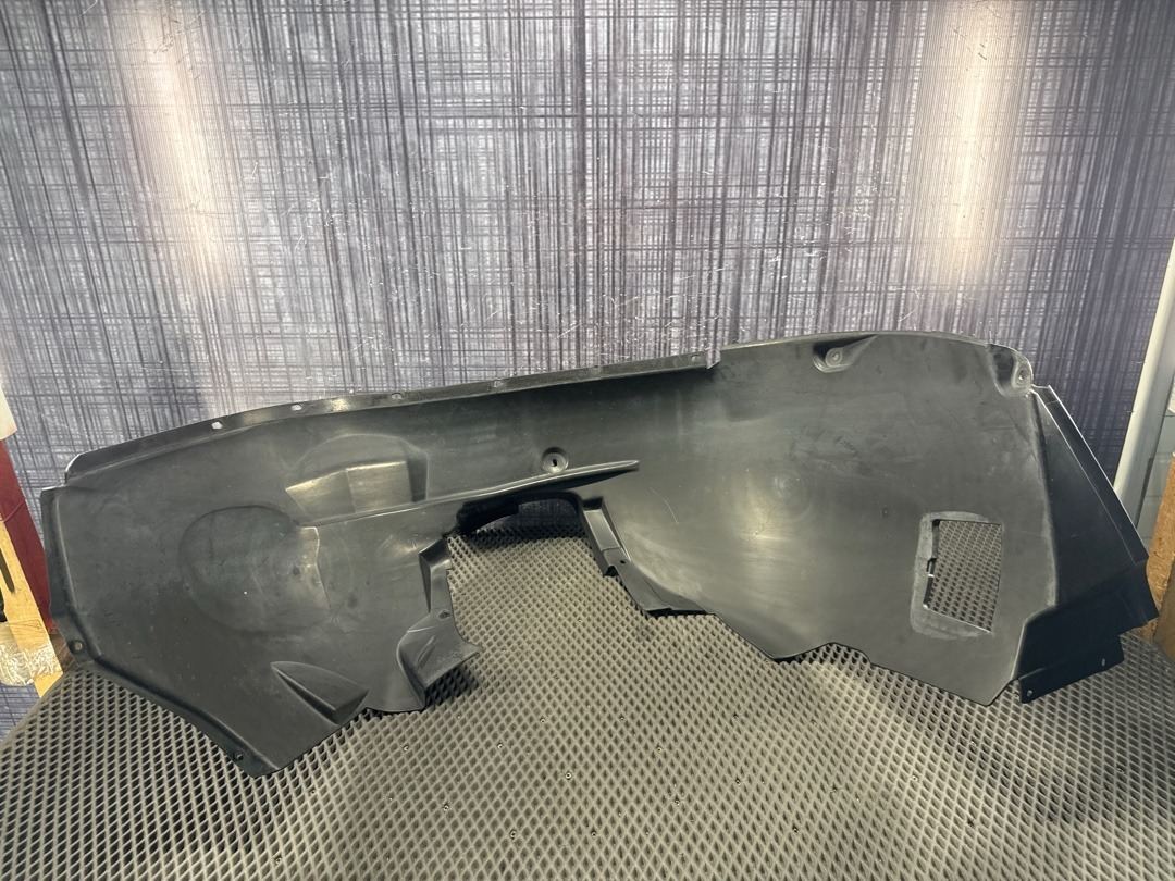 Подкрылок, 6420 рублей, Красноярск