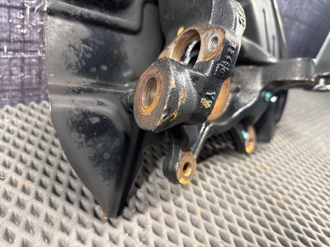 Поворотный кулак, 3620 рублей, Красноярск