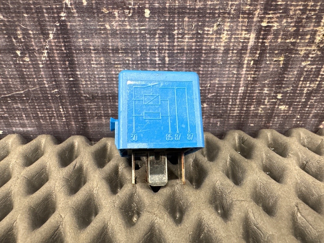 Реле, 820 рублей, Красноярск