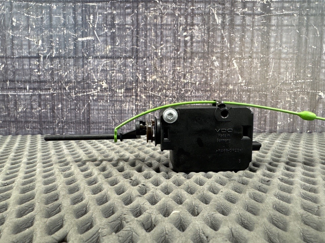 Замок лючка бензобака, 820 рублей, Красноярск