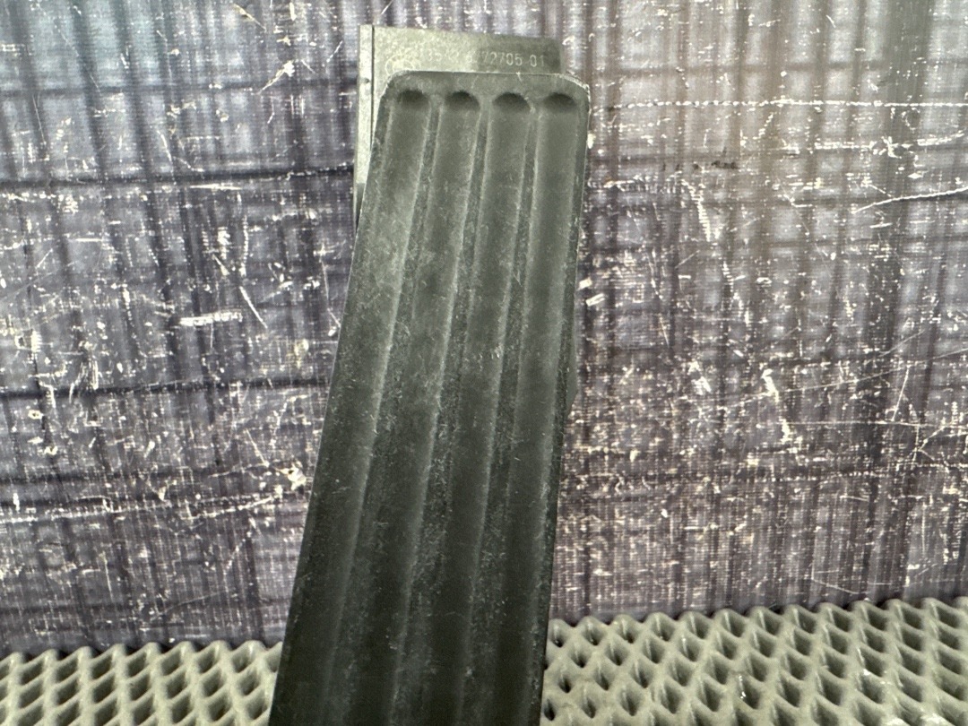 Педаль газа, 1290 рублей, Красноярск