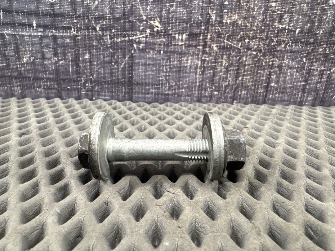 Болт развальный, 730 рублей, Красноярск