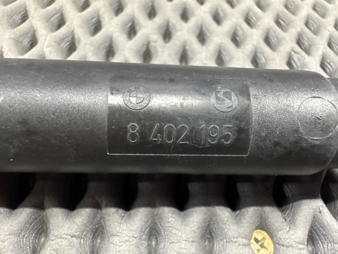 Амортизатор багажника, 560 рублей, Красноярск