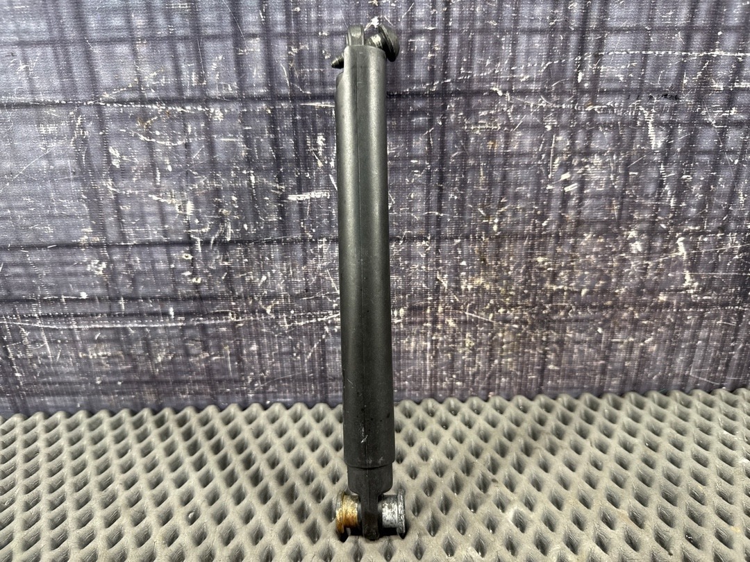 Амортизатор багажника, 560 рублей, Красноярск