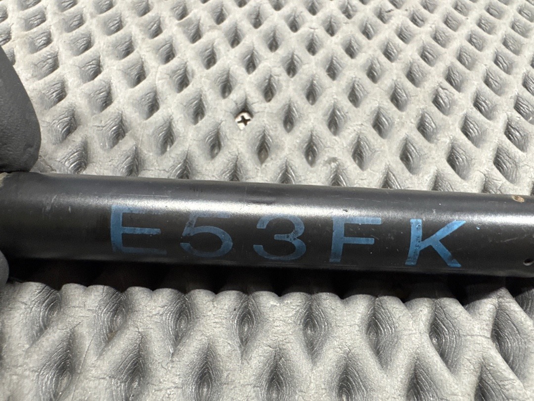 Амортизатор капота, 1170 рублей, Красноярск